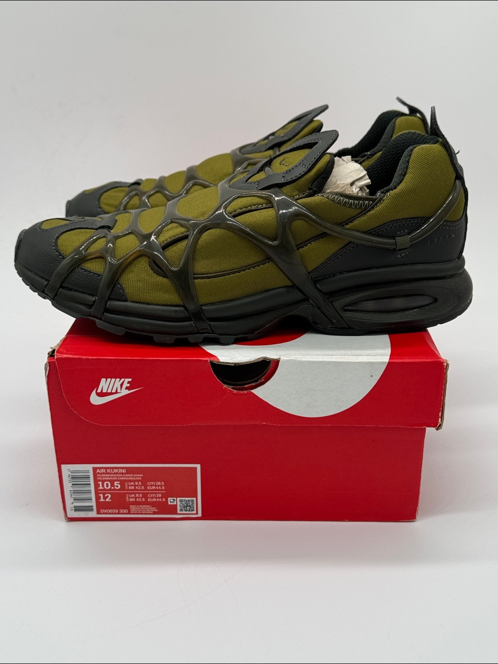 Nike Men's Air Kukini Casual Shoes in Green/Pilgrim - Picture 2 of 8